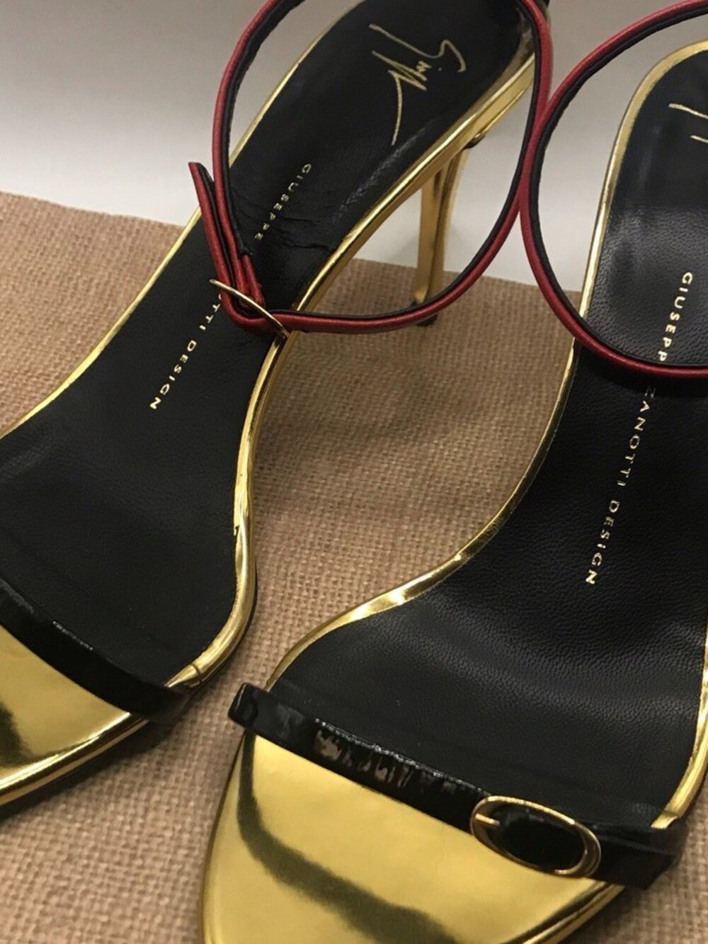 GIUSEPPE ZANOTTI Black Gold Red Patent Leather Sandals